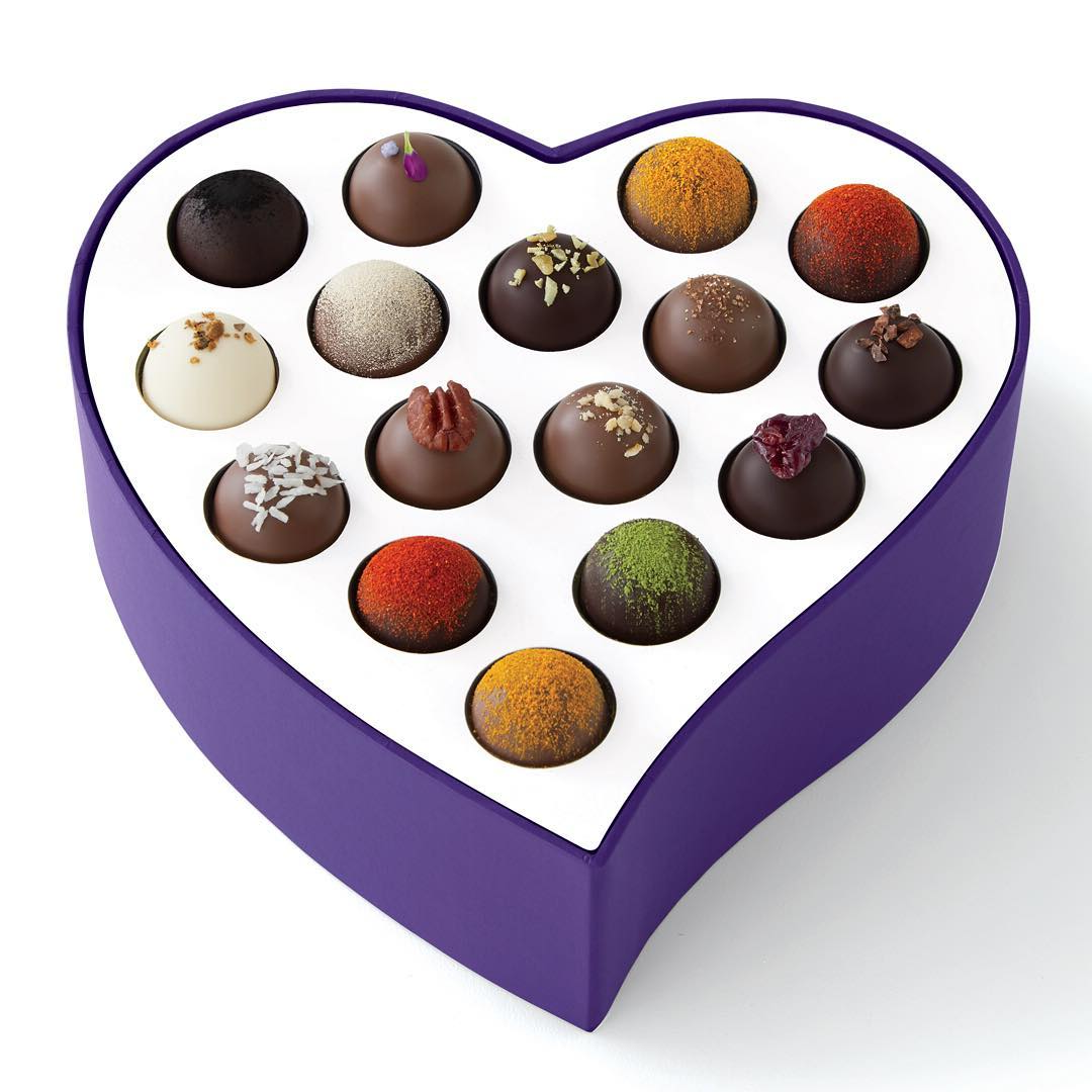 Компания Vosges Haut-Chocolate делает настоящие конфеты к пенному!